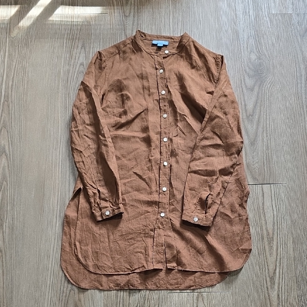 J. McLaughlin Brown Button Down Shirt Linen